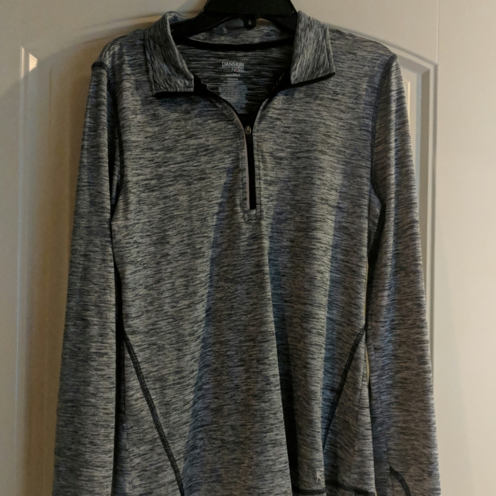 Danskin long sleeve quarter zip
